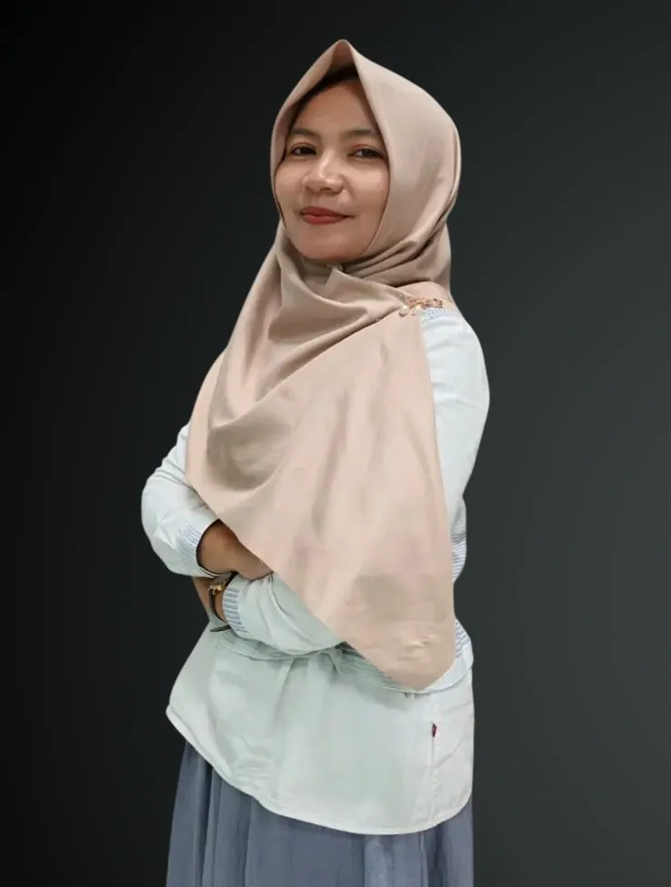 Portrait of Erna Setyaningsih, S.S.T.,M.Tr.Keb